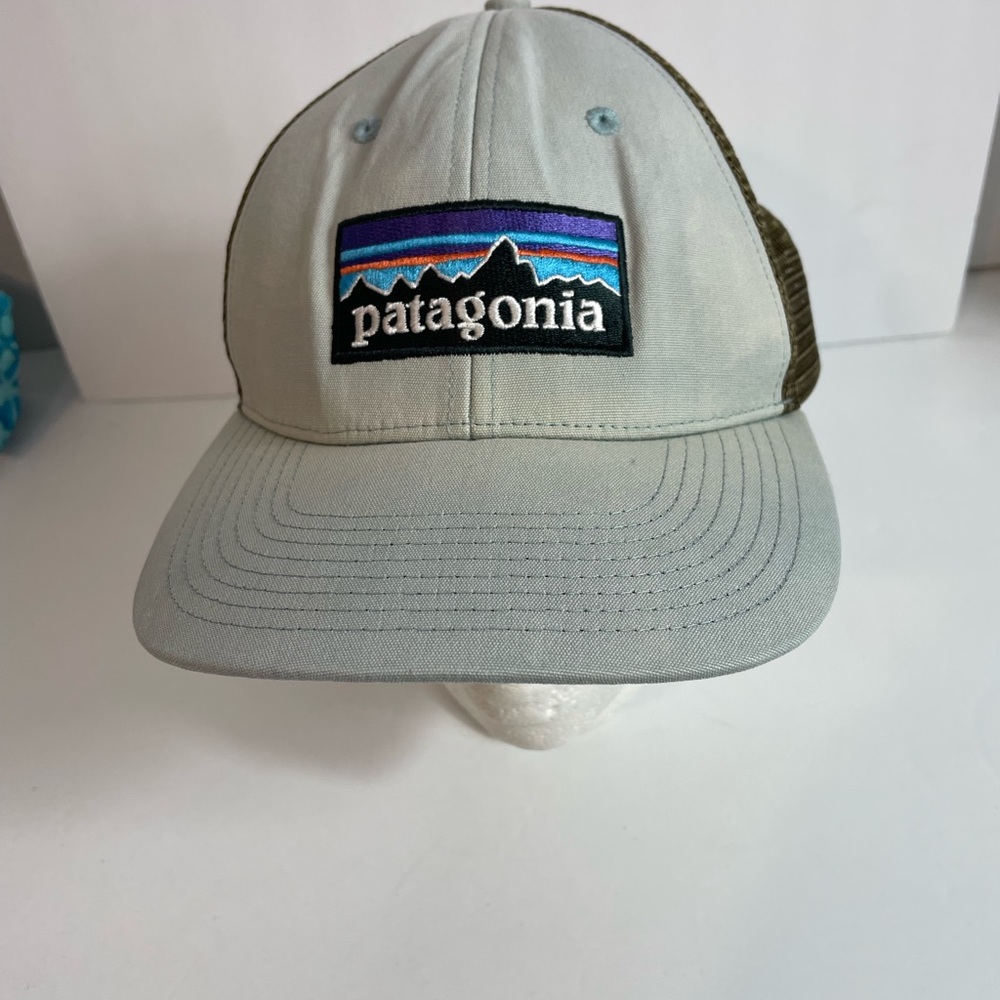 Patagonia Hat Mens Adjustable Classic Logo Mesh Snapback Trucker O/S